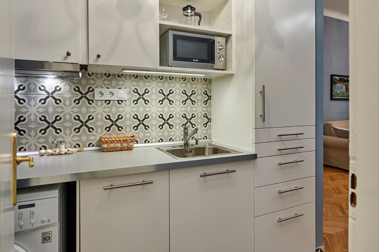 Schieszl Apartments 1 布达佩斯 外观 照片